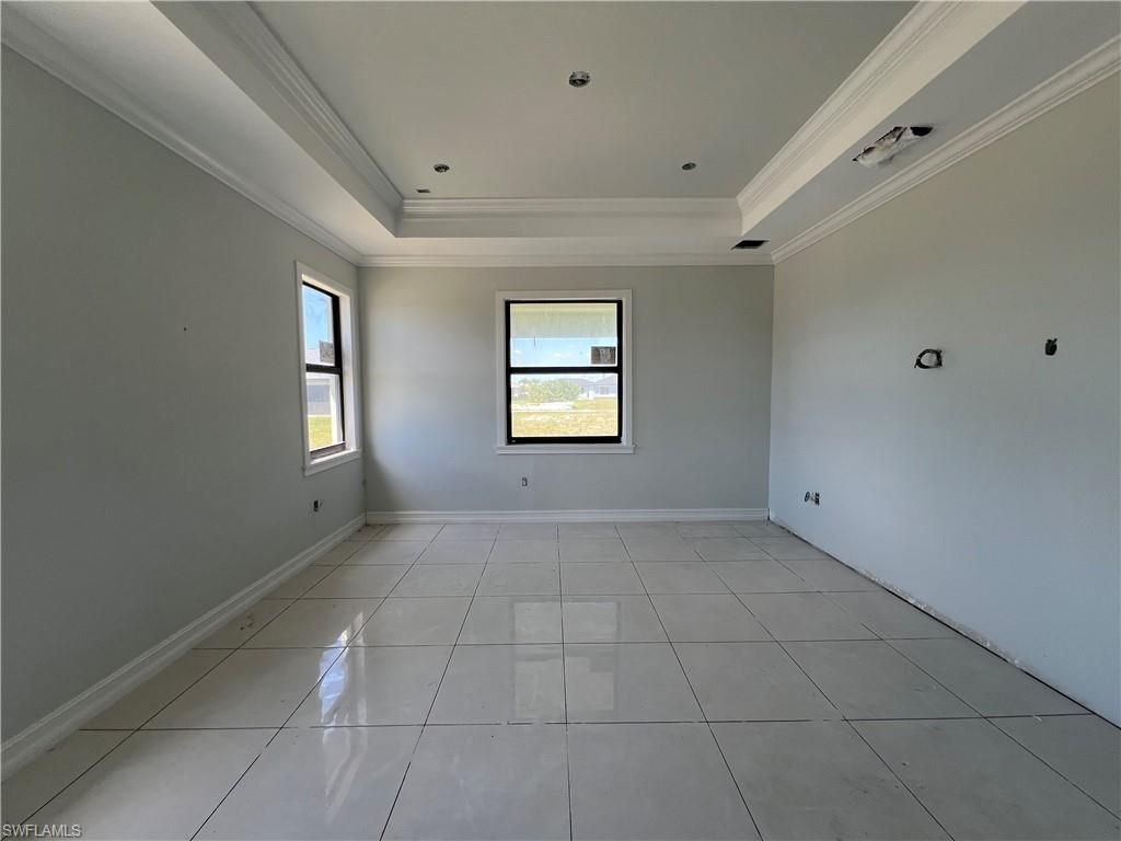 Image 6 of property listing at 4217 NW 32nd TER, Cape Coral, FL 33993