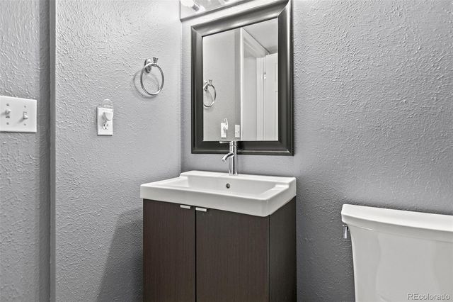 7263 Deframe Court, Arvada, CO 80005