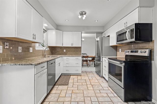 7263 Deframe Court, Arvada, CO 80005