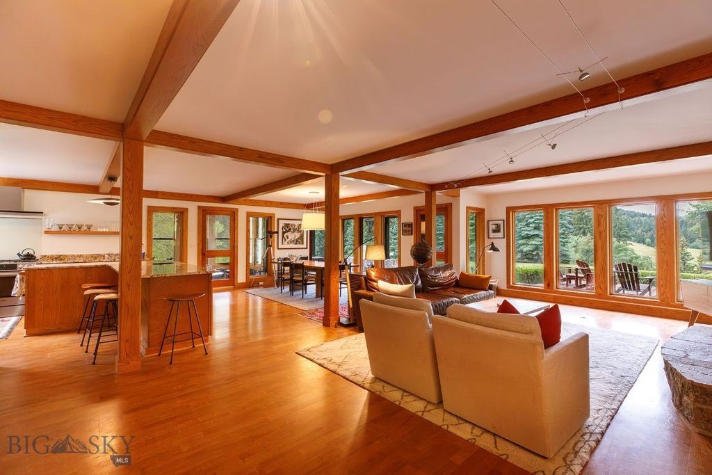 Address unavailable. photo 15