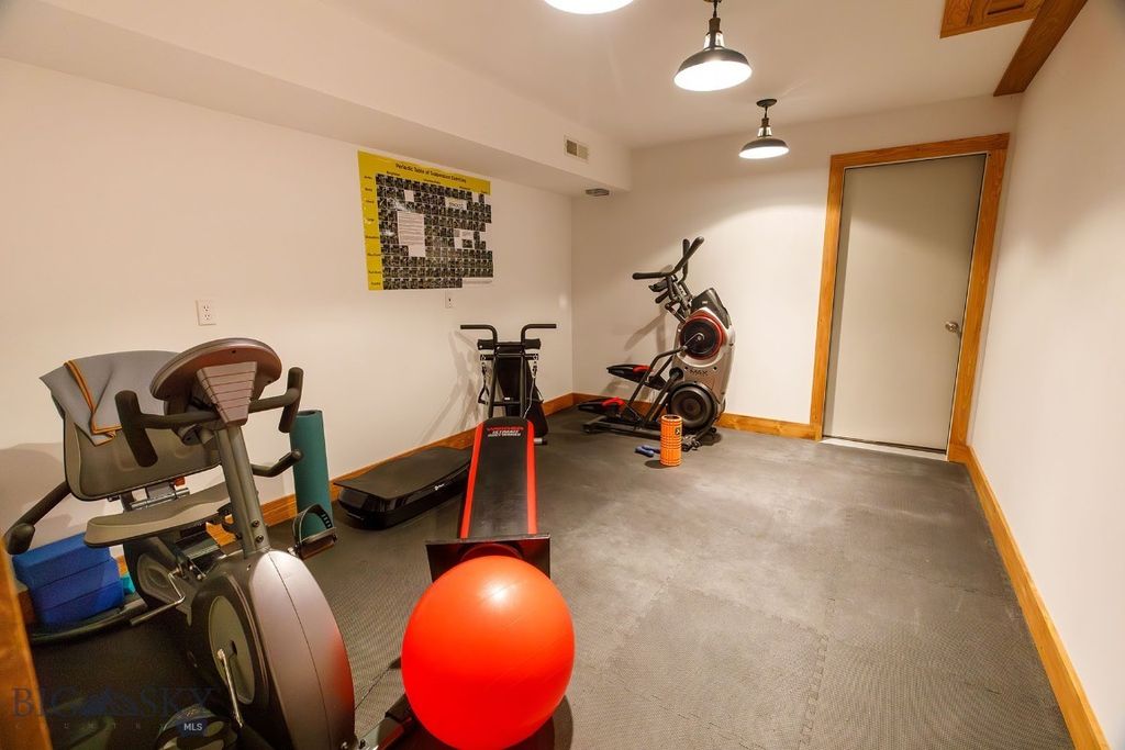 Address unavailable. photo 36