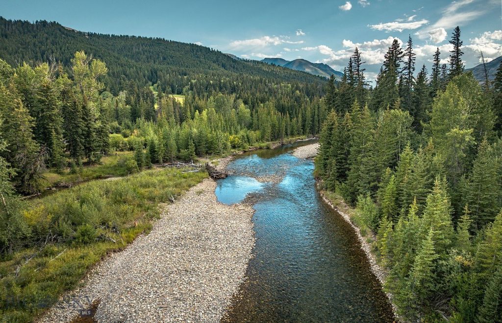 Address unavailable. photo 8