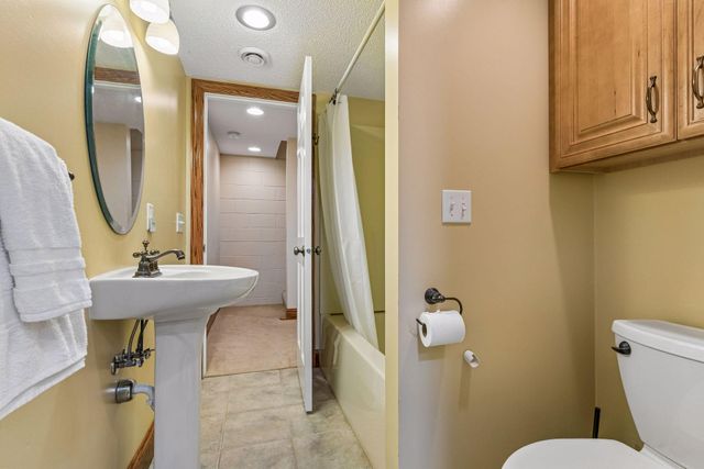 1836 Prior Avenue N, Falcon Heights, MN 55113