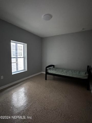 2122 ASHLAND Street, Jacksonville, FL 32207