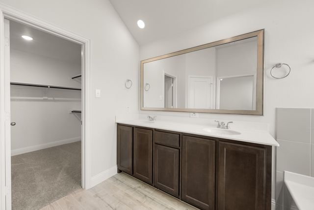 317 Comfort Drive, Godley, TX 76044