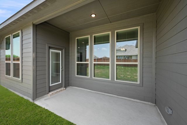 317 Comfort Drive, Godley, TX 76044