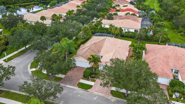 8431 SE Retreat Drive, Hobe Sound, FL 33455