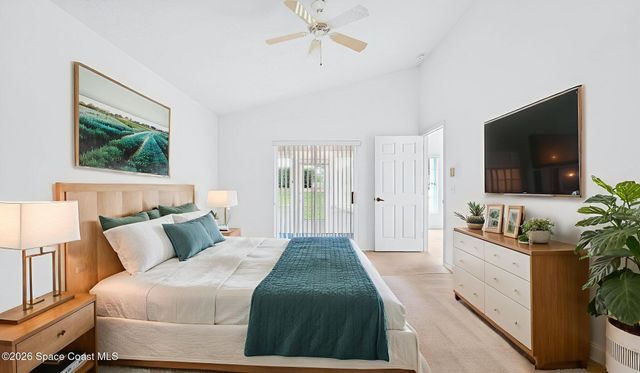 934 Pine Creek Circle NE, Palm Bay, FL 32905