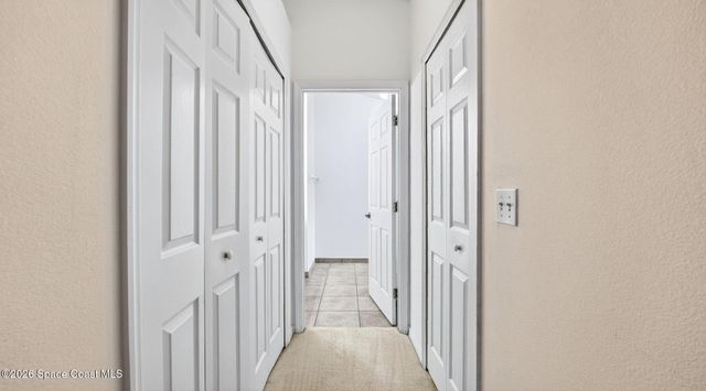 934 Pine Creek Circle NE, Palm Bay, FL 32905