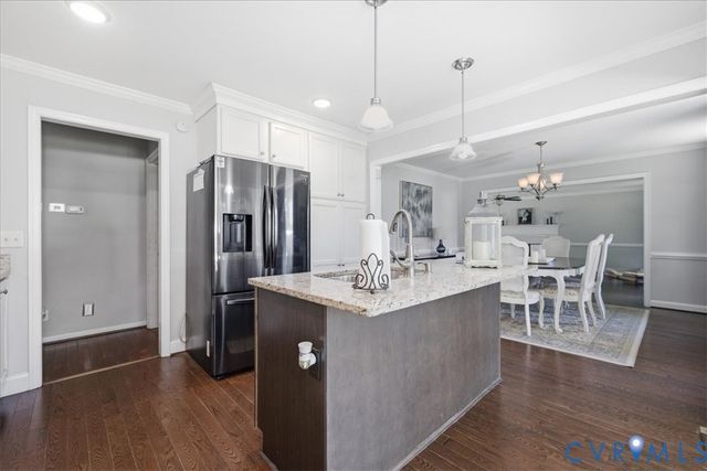 1315 Appomattox Dr, Colonial Heights, VA 23834
