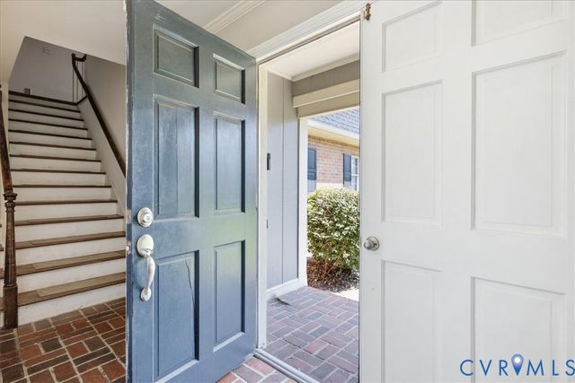 1315 Appomattox Dr, Colonial Heights, VA 23834