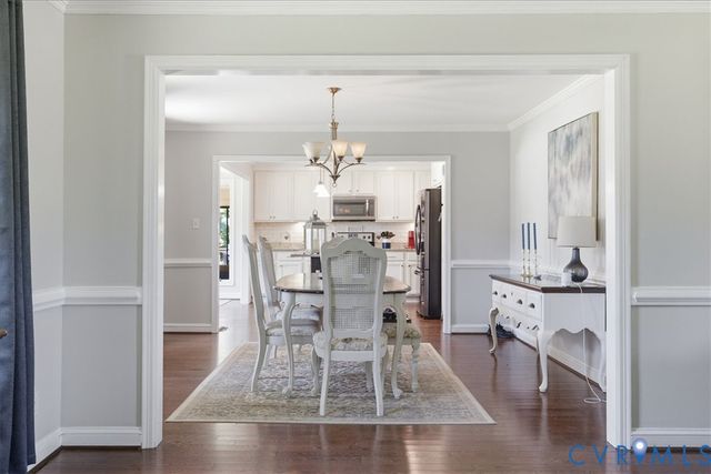 1315 Appomattox Dr, Colonial Heights, VA 23834