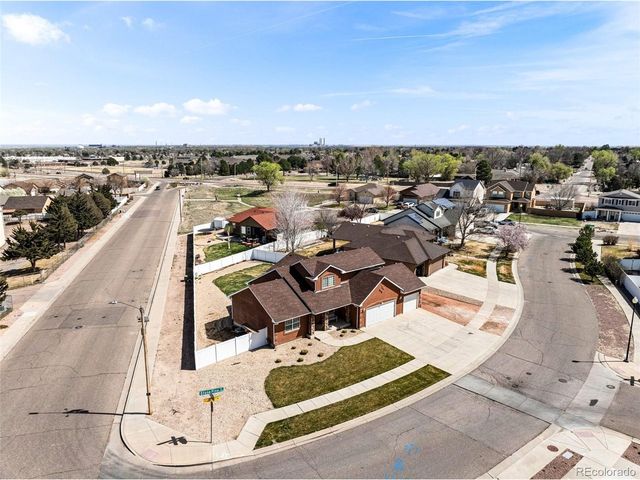 2310 Stone Pine Dr, Pueblo, CO 81005