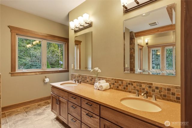 14925 159th Lane SE, Yelm, WA 98597