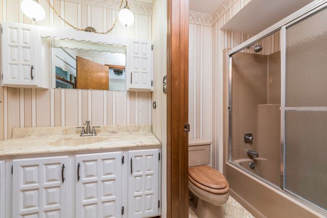 12375 W Ash Court, Beach Park, IL 60099