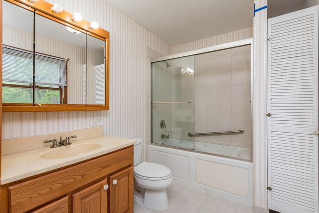 12375 W Ash Court, Beach Park, IL 60099