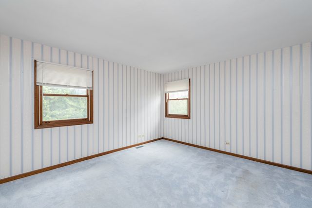 12375 W Ash Court, Beach Park, IL 60099
