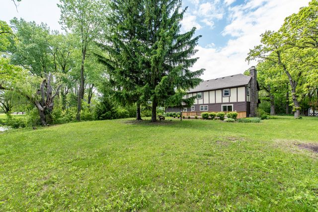 12375 W Ash Court, Beach Park, IL 60099