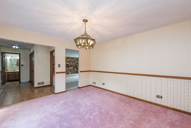 12375 W Ash Court, Beach Park, IL 60099