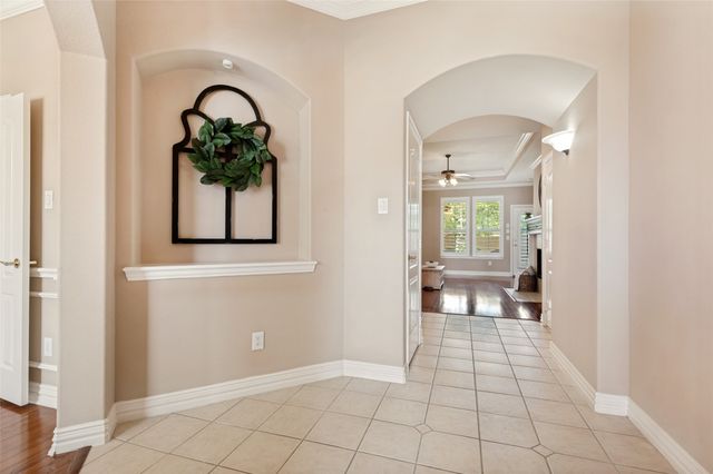 2628 Britany Circle, Bedford, TX 76022