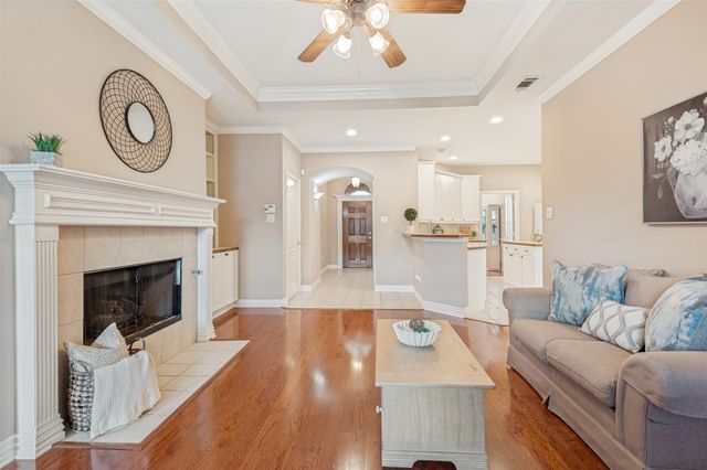 2628 Britany Circle, Bedford, TX 76022