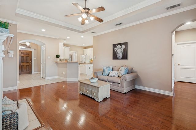 2628 Britany Circle, Bedford, TX 76022
