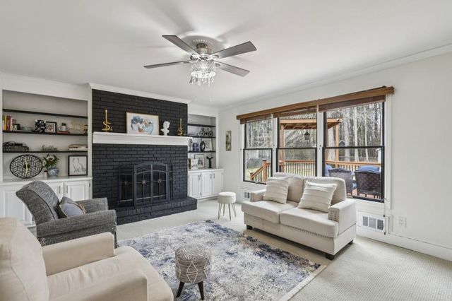 2388 Radbury Lane, Snellville, GA 30078