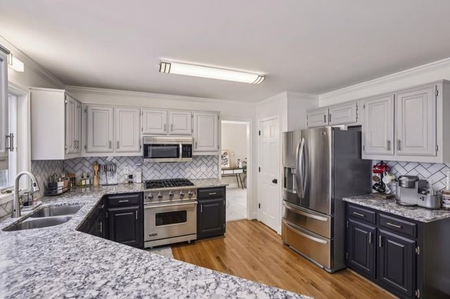 2388 Radbury Lane, Snellville, GA 30078