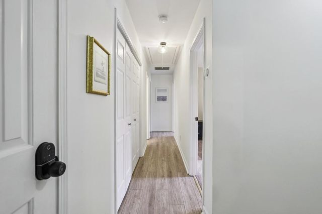 2388 Radbury Lane, Snellville, GA 30078