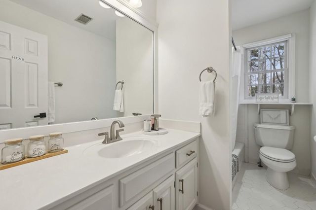 2388 Radbury Lane, Snellville, GA 30078