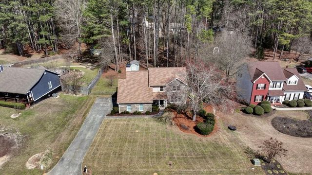 2388 Radbury Lane, Snellville, GA 30078