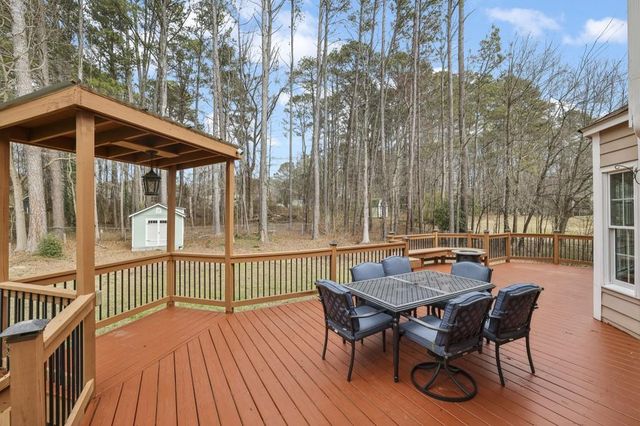 2388 Radbury Lane, Snellville, GA 30078