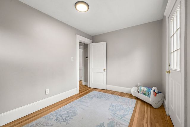 60 Sassamon Ave, Milton, MA 02186