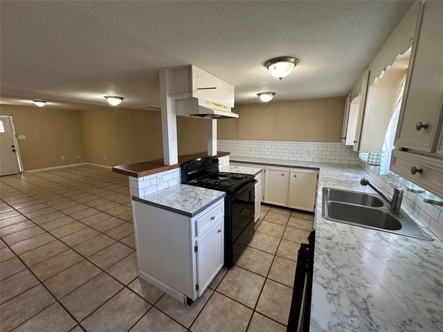 161 Fm 1209 A1, Cedar Creek, TX 78612