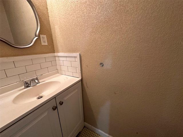 161 Fm 1209 A1, Cedar Creek, TX 78612