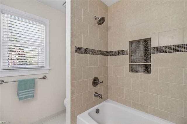 625 Briarwood Dr, Chesapeake, VA 23322