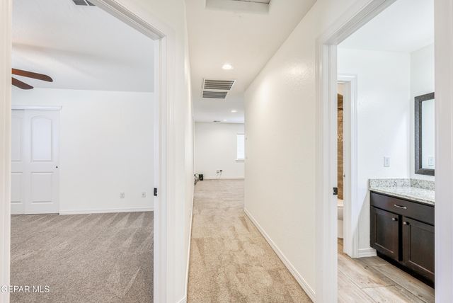 1731 BREEDER CUP Way, El Paso, TX 79928
