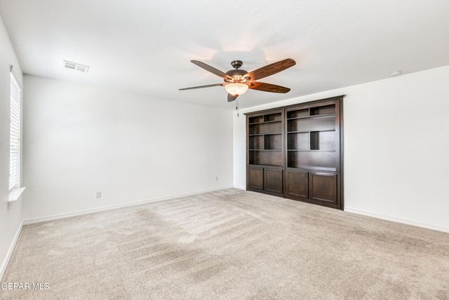 1731 BREEDER CUP Way, El Paso, TX 79928