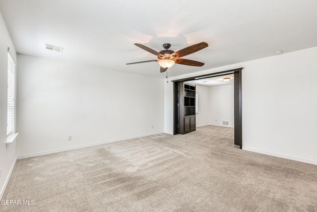 1731 BREEDER CUP Way, El Paso, TX 79928