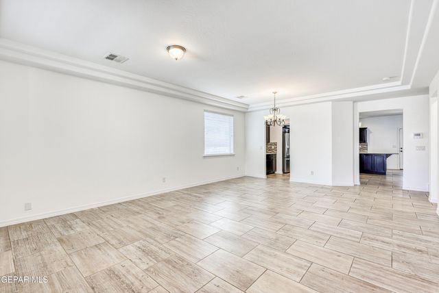 1731 BREEDER CUP Way, El Paso, TX 79928