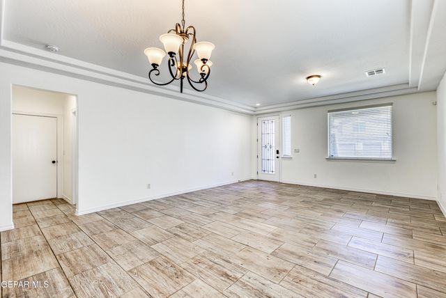 1731 BREEDER CUP Way, El Paso, TX 79928