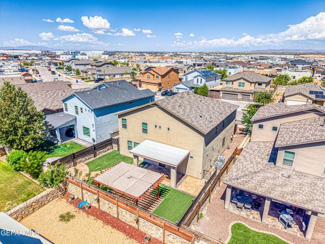 1731 BREEDER CUP Way, El Paso, TX 79928