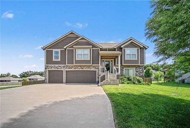 3709 NE 80th Street, Kansas City, MO 64119