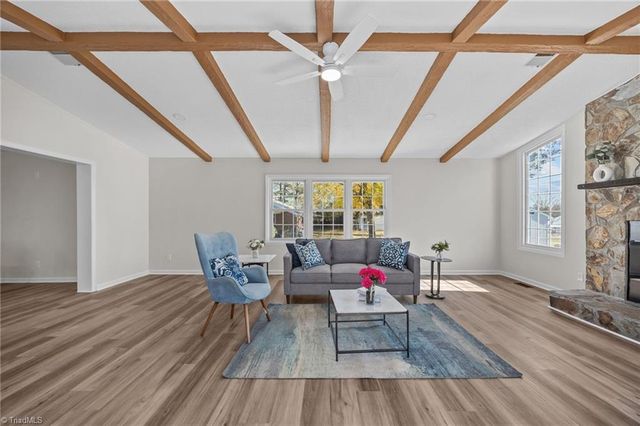 115 Eastway Lane, Graham, NC 27253