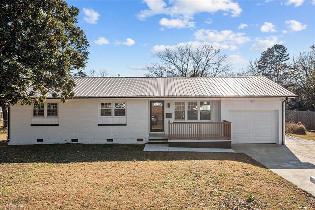 115 Eastway Lane, Graham, NC 27253