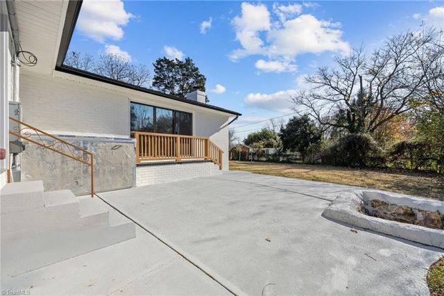 115 Eastway Lane, Graham, NC 27253