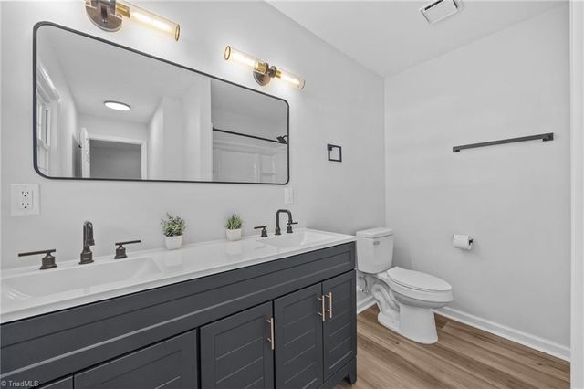 115 Eastway Lane, Graham, NC 27253