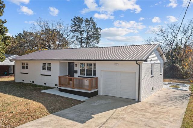 115 Eastway Lane, Graham, NC 27253