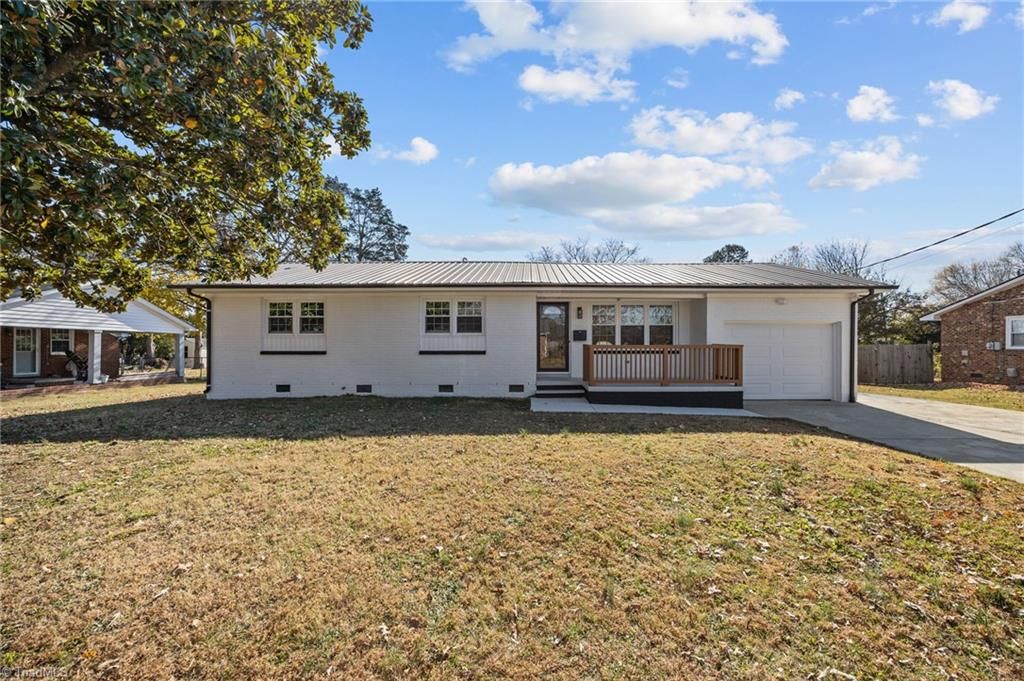 115 Eastway Lane, Graham, NC 27253