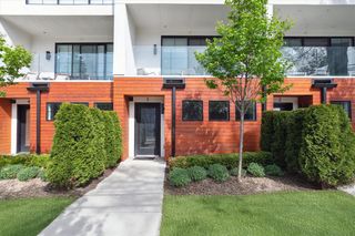 533 E Harrison 3, Royal Oak, MI 48067